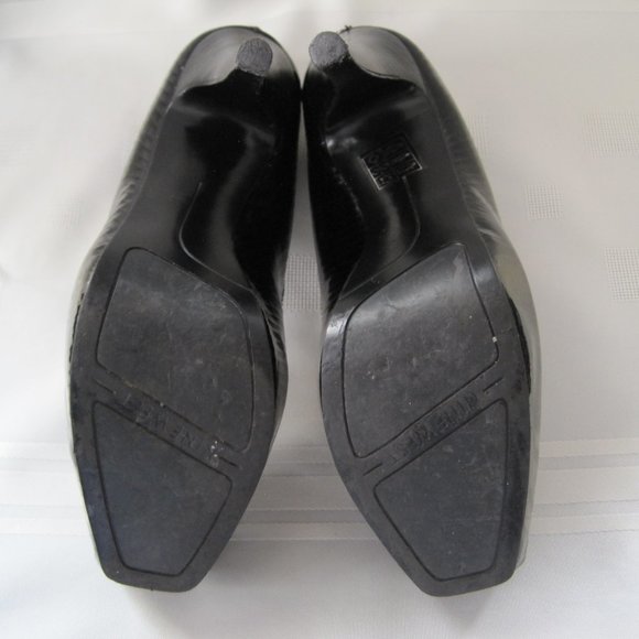 NINE WEST WOMEN'S BLACK LEATHER PUMPS - SIZE 5 1/2 M - PRE-OWNED - Picture 8 of 9
